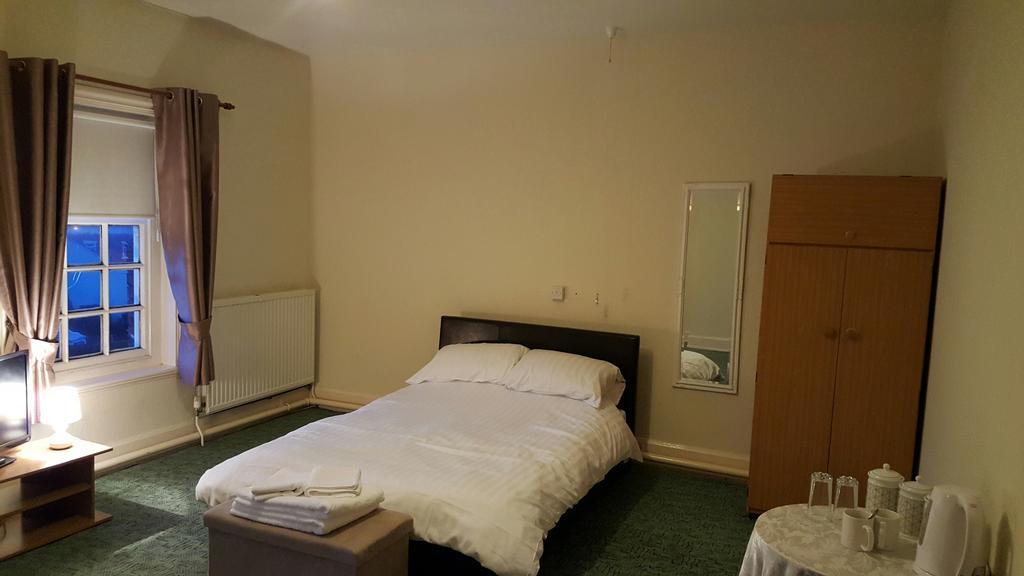 Station Hotel Hucknall Екстер'єр фото