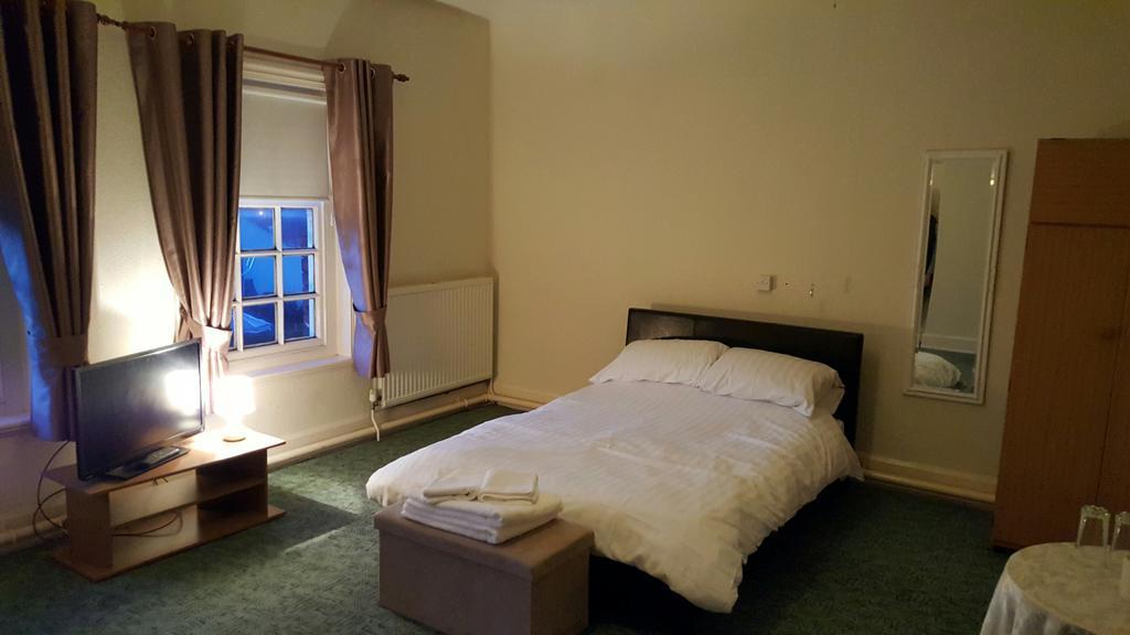 Station Hotel Hucknall Екстер'єр фото