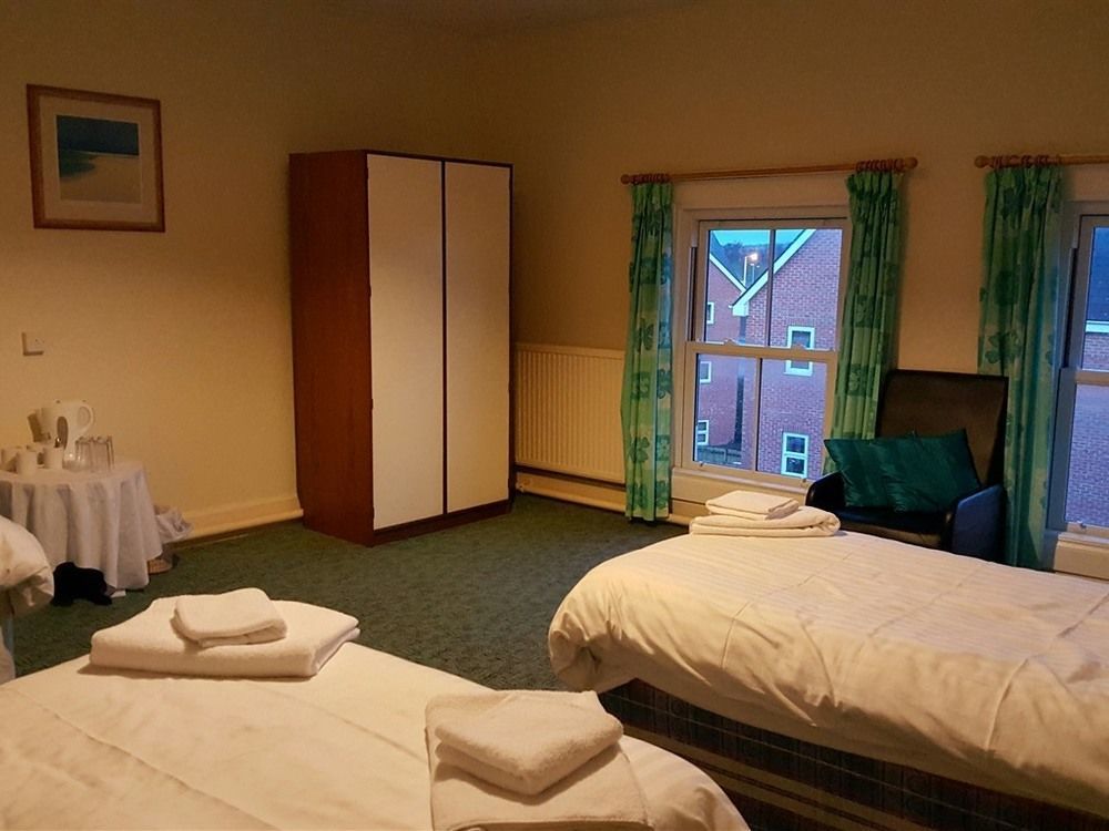 Station Hotel Hucknall Екстер'єр фото