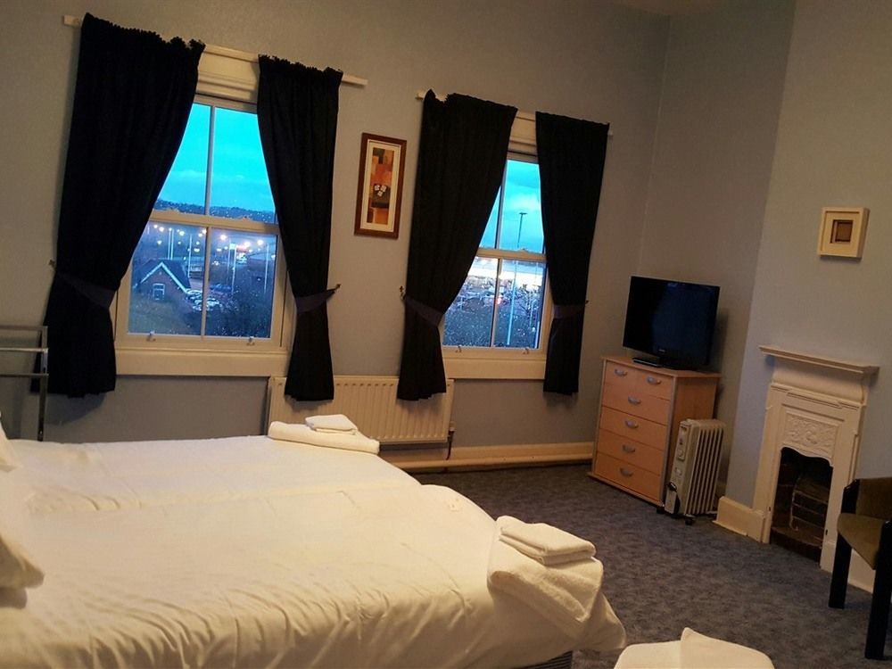 Station Hotel Hucknall Екстер'єр фото