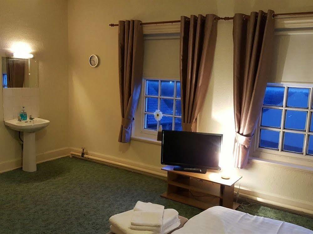 Station Hotel Hucknall Екстер'єр фото