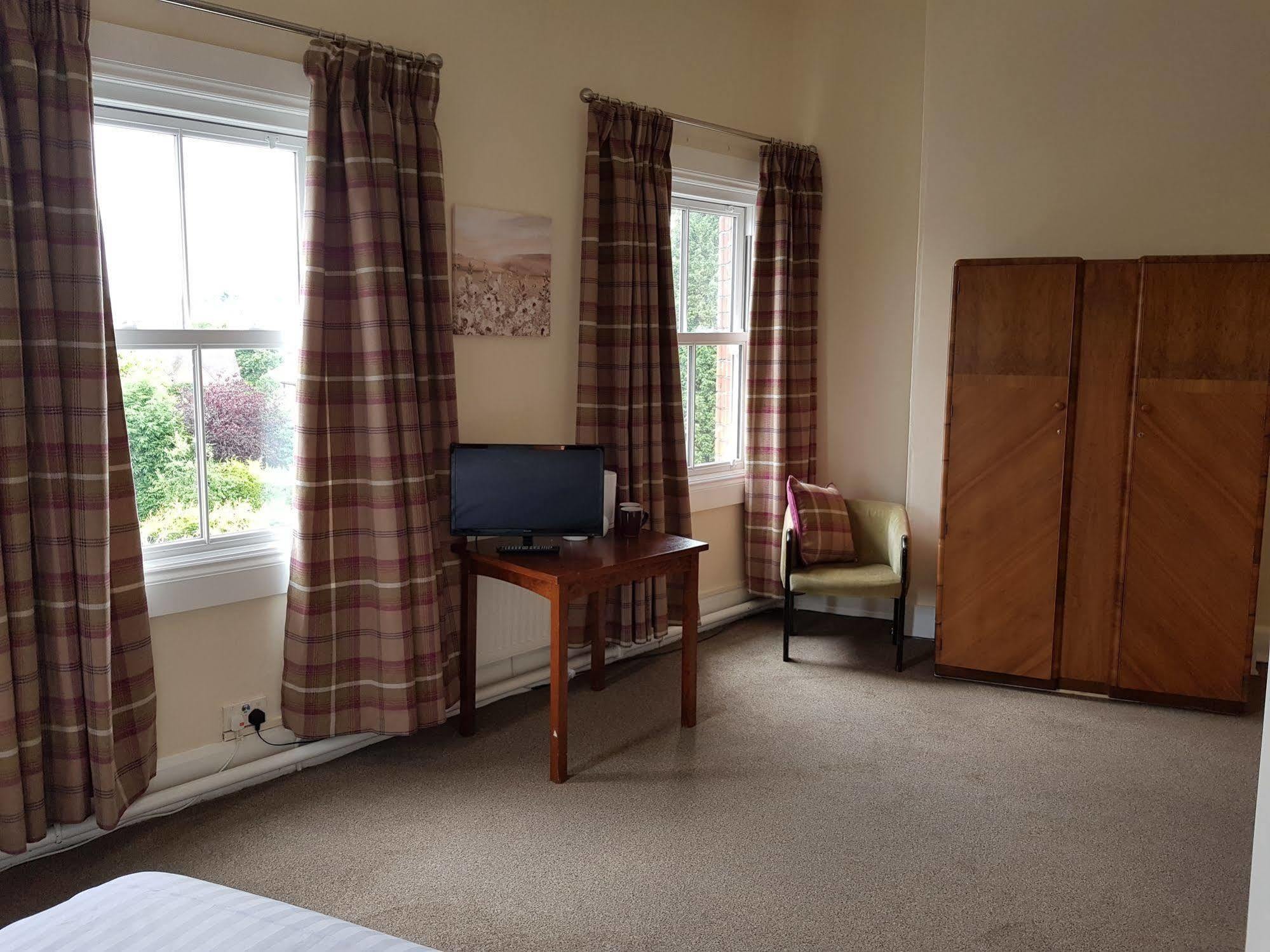 Station Hotel Hucknall Екстер'єр фото