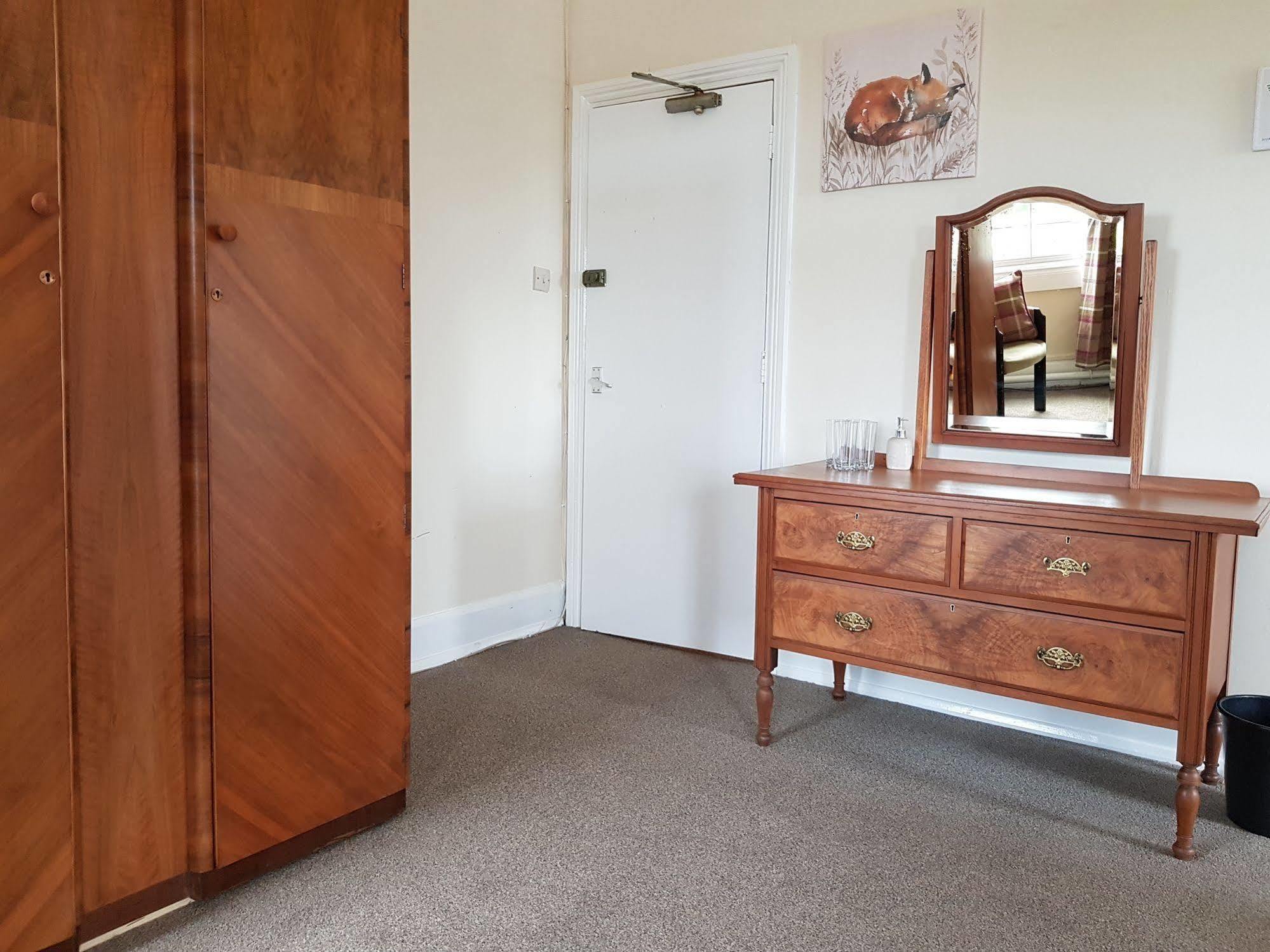 Station Hotel Hucknall Екстер'єр фото